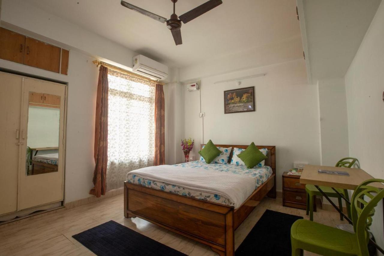 Ap Suite - By Ap Villa'S And Resort'S اوجاين المظهر الخارجي الصورة