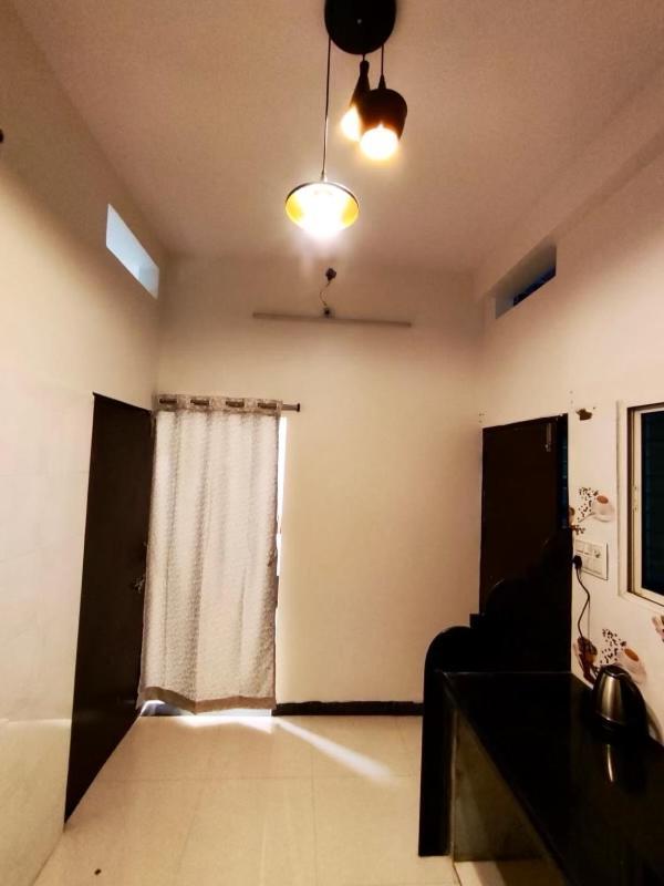 Ap Suite - By Ap Villa'S And Resort'S اوجاين المظهر الخارجي الصورة
